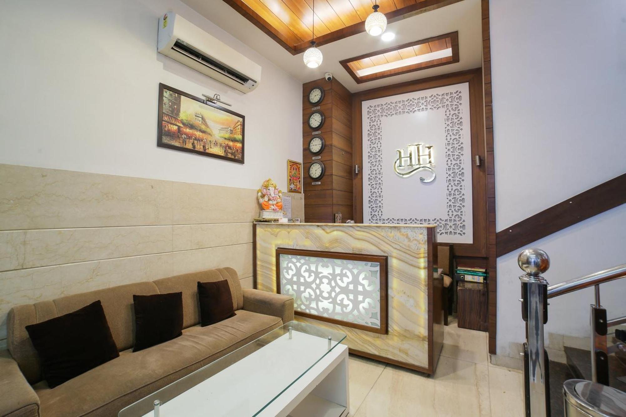Hotel Townhouse Hollywood Heights à Amritsar Extérieur photo